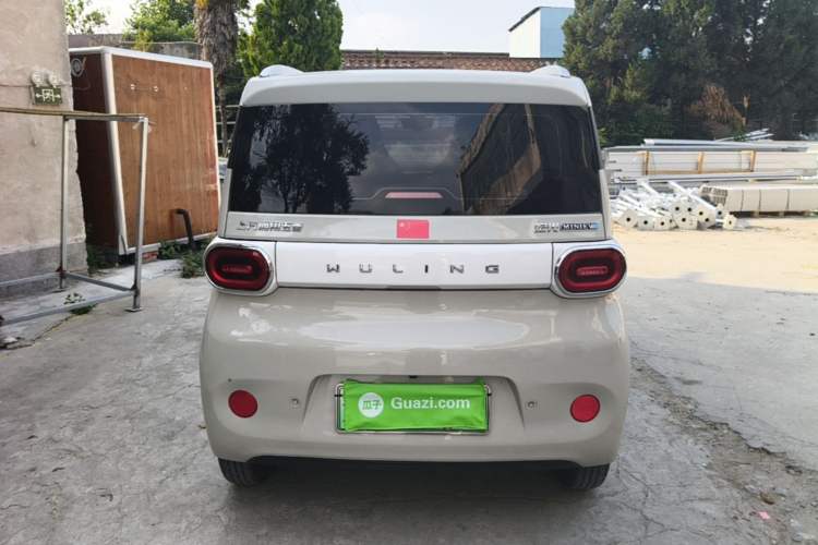 Used Wuling Hongguang MINIEV 2024 3rd Generation 215km Advanced Version Rear