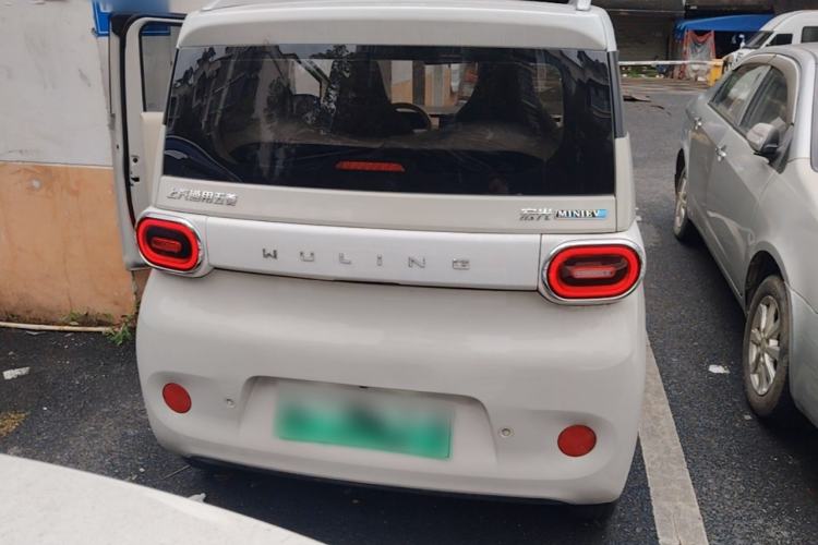 Used Wuling Hongguang MINIEV 2024 3rd Generation 170 km Rear