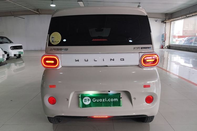Used Wuling Hongguang MINIEV 2024 3rd Generation 215km Youth Edition Rear