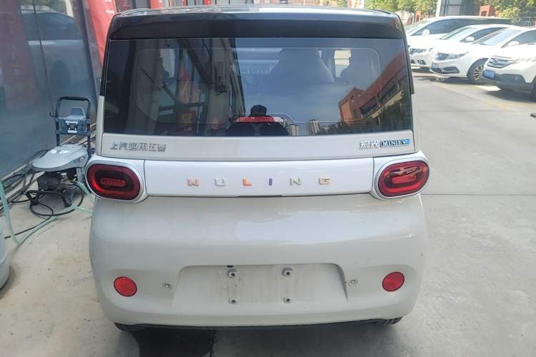 Used Wuling Hongguang MINIEV 2024 3rd Generation 215km Youth Edition Rear