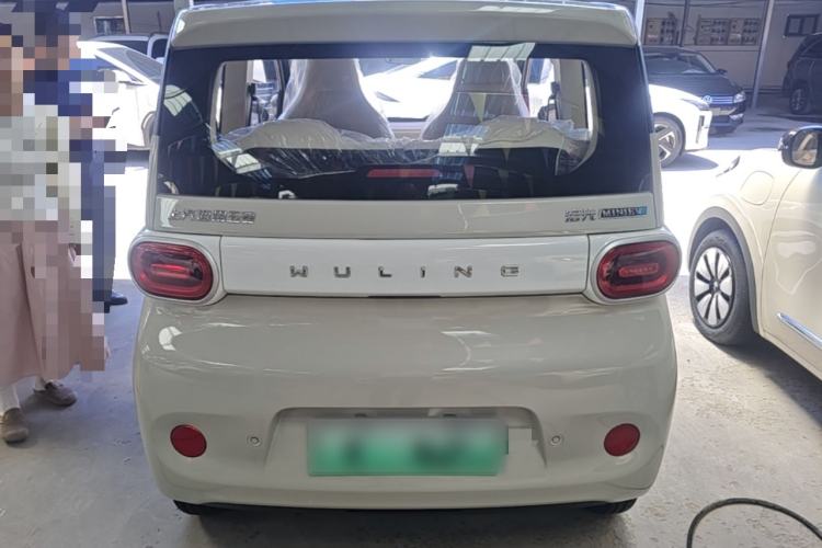 Used Wuling Hongguang MINIEV 2024 3rd Generation 215km Youth Edition Rear
