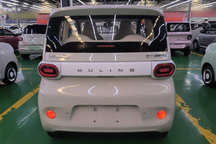 Used Wuling Hongguang MINIEV 2024 3rd Generation 215km Youth Edition Rear
