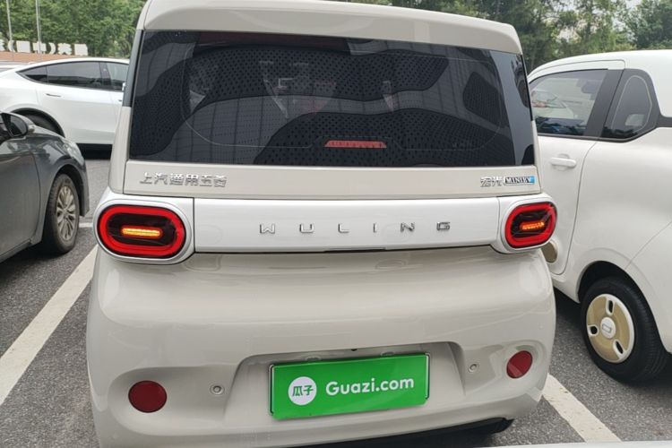 Used Wuling Hongguang MINIEV 2024 3rd Generation 215km Youth Edition Rear