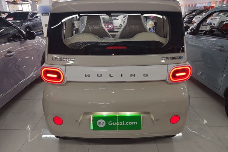 Used Wuling Hongguang MINIEV 2024 3rd Generation 215km Youth Edition Rear