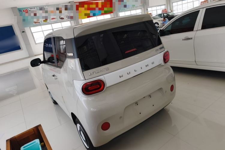 Used Wuling Hongguang MINIEV 2024 3rd Generation 215km Youth Edition Rear Left 45 Deg