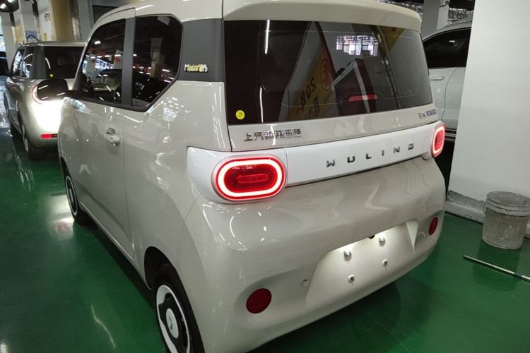 Used Wuling Hongguang MINIEV 2024 3rd Generation 215km Youth Edition Rear Left 45 Deg