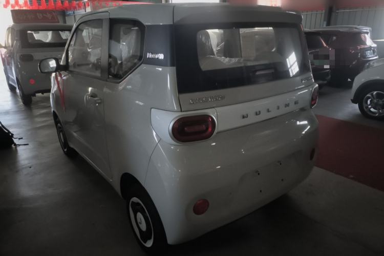 Used Wuling Hongguang MINIEV 2024 3rd Generation 215km Youth Edition Rear Left 45 Deg