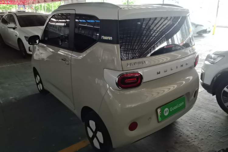 Used Wuling Hongguang MINIEV 2024 3rd Generation 215km Advanced Version Rear Left 45 Deg