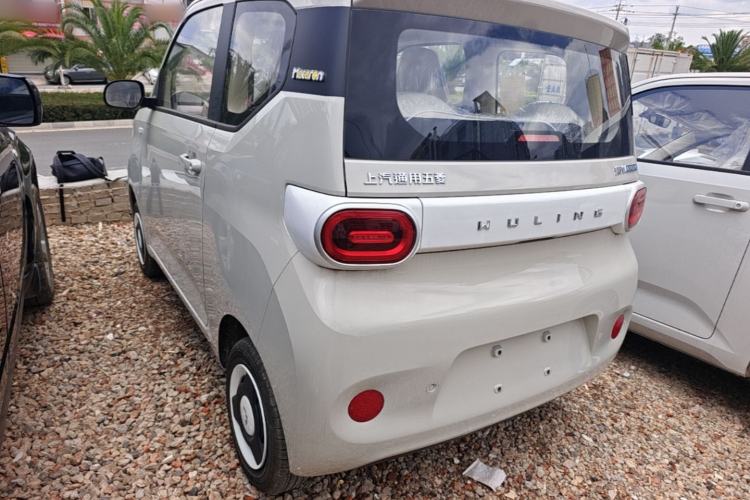 Used Wuling Hongguang MINIEV 2024 3rd Generation 215km Youth Edition Rear Left 45 Deg