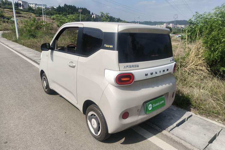 Used Wuling Hongguang MINIEV 2024 3rd Generation 215km Youth Edition Rear Left 45 Deg