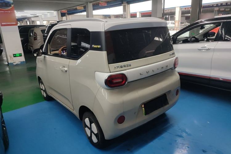 Used Wuling Hongguang MINIEV 2024 3rd Generation 215km Advanced Version Rear Left 45 Deg