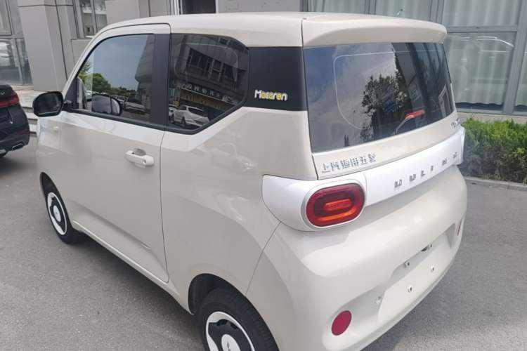 Used Wuling Hongguang MINIEV 2024 3rd Generation 215km Youth Edition Rear Left 45 Deg