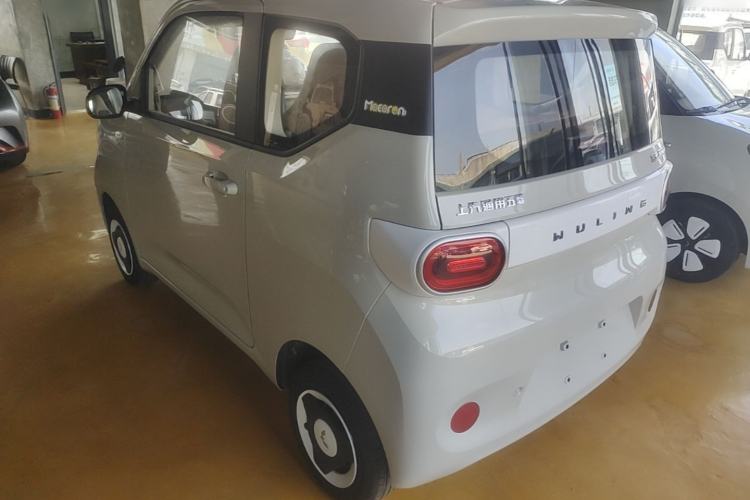 Used Wuling Hongguang MINIEV 2024 3rd Generation 215km Youth Edition Rear Left 45 Deg