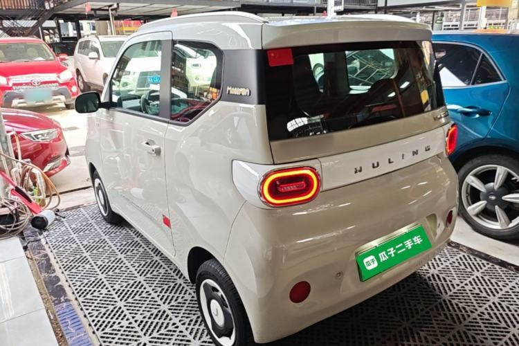 Used Wuling Hongguang MINIEV 2024 3rd Generation 215km Advanced Version Rear Left 45 Deg