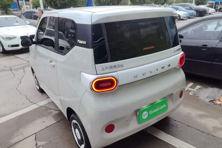 Used Wuling Hongguang MINIEV 2024 Third Generation 120 km Rear Left 45 Deg