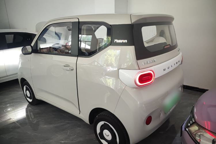 Used Wuling Hongguang MINIEV 2024 3rd Generation 215km Youth Edition Rear Left 45 Deg