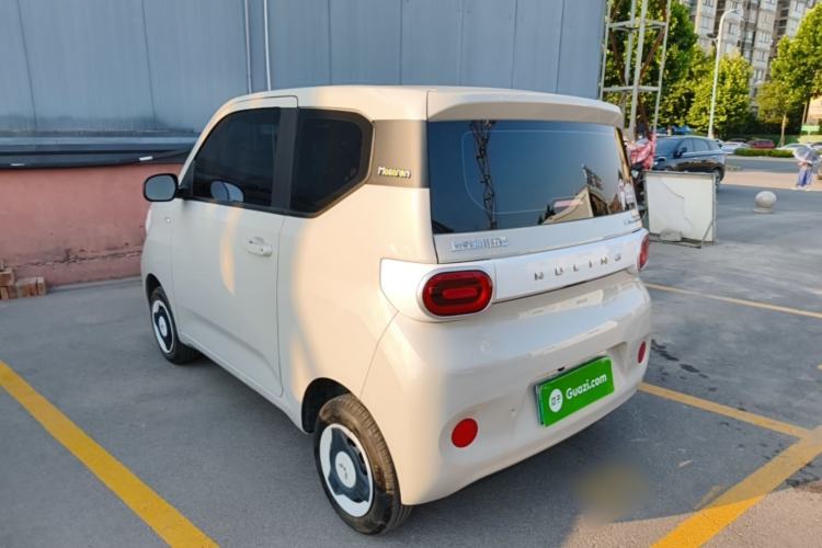 Used Wuling Hongguang MINIEV 2024 3rd Generation 215km Youth Edition Rear Left 45 Deg