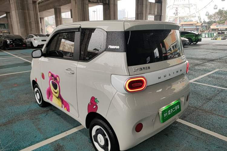 Used Wuling Hongguang MINIEV 2024 3rd Generation 215km Youth Edition Rear Left 45 Deg