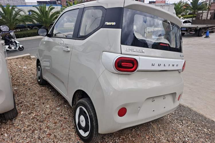 Used Wuling Hongguang MINIEV 2024 3rd Generation 215km Youth Edition Rear Left 45 Deg