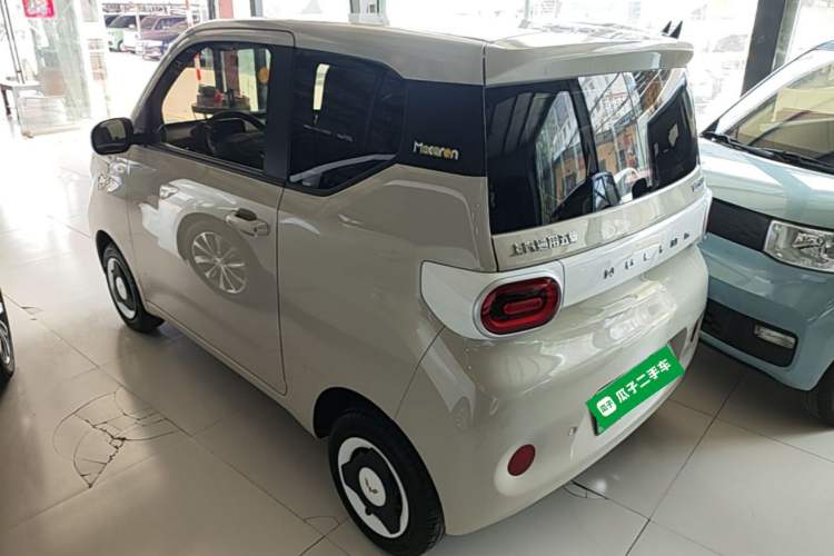 Used Wuling Hongguang MINIEV 2024 3rd Generation 215km Youth Edition Rear Left 45 Deg