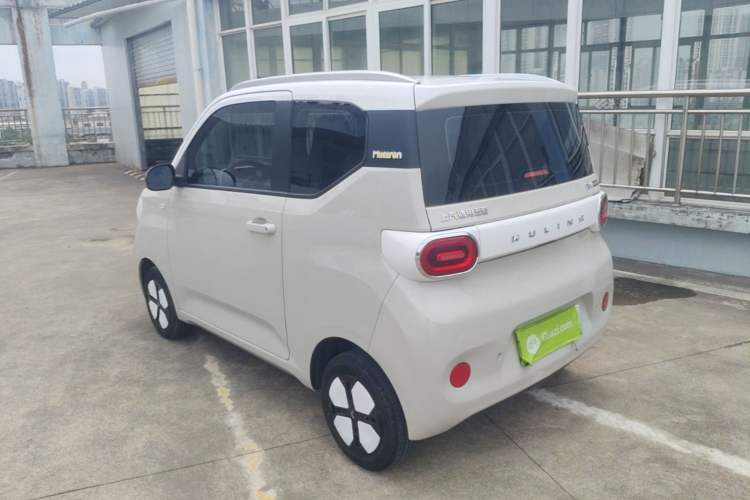 Used Wuling Hongguang MINIEV 2024 3rd Generation 215km Advanced Version Rear Left 45 Deg