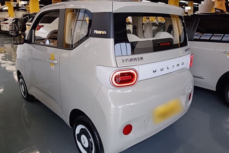 Used Wuling Hongguang MINIEV 2024 3rd Generation 215km Youth Edition Rear Left 45 Deg
