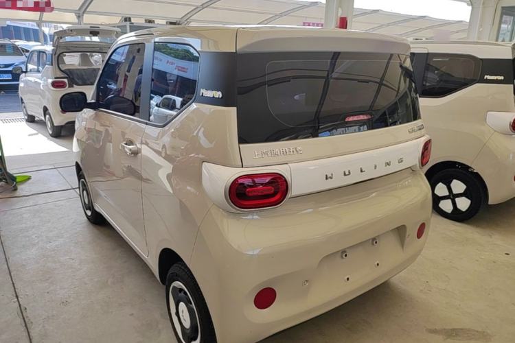 Used Wuling Hongguang MINIEV 2024 3rd Generation 215km Youth Edition Rear Left 45 Deg