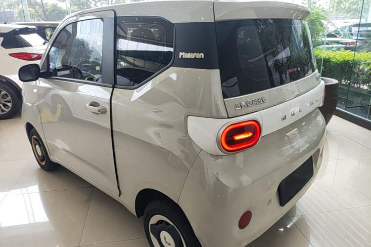 Used Wuling Hongguang MINIEV 2024 3rd Generation 215km Youth Edition Rear Left 45 Deg