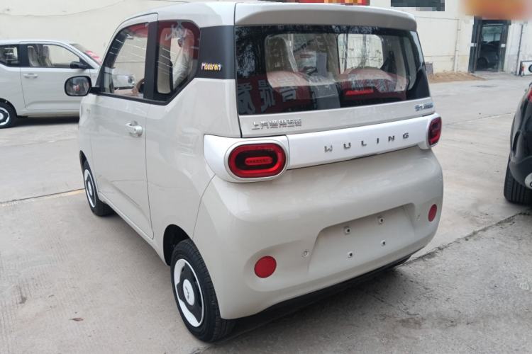 Used Wuling Hongguang MINIEV 2024 3rd Generation 215km Youth Edition Rear Left 45 Deg