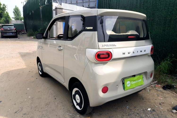 Used Wuling Hongguang MINIEV 2024 3rd Generation 215km Youth Edition Rear Left 45 Deg