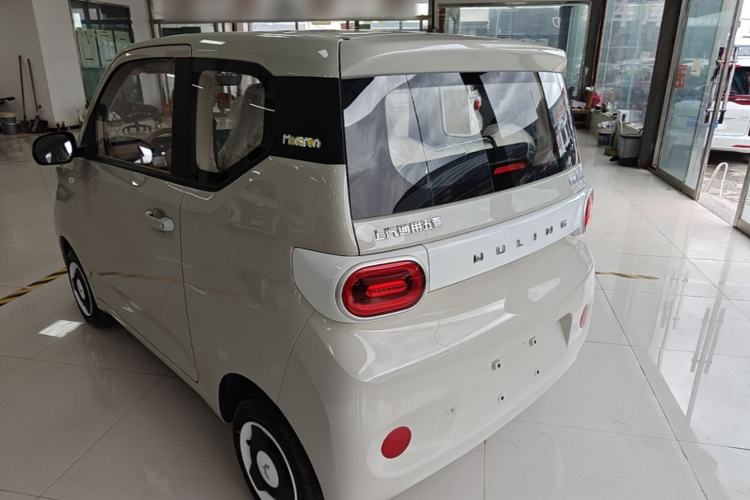 Used Wuling Hongguang MINIEV 2024 3rd Generation 215km Youth Edition Rear Left 45 Deg