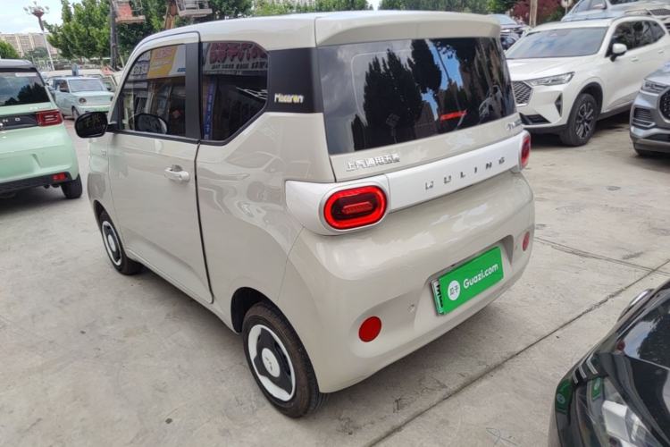 Used Wuling Hongguang MINIEV 2024 3rd Generation 215km Youth Edition Rear Left 45 Deg