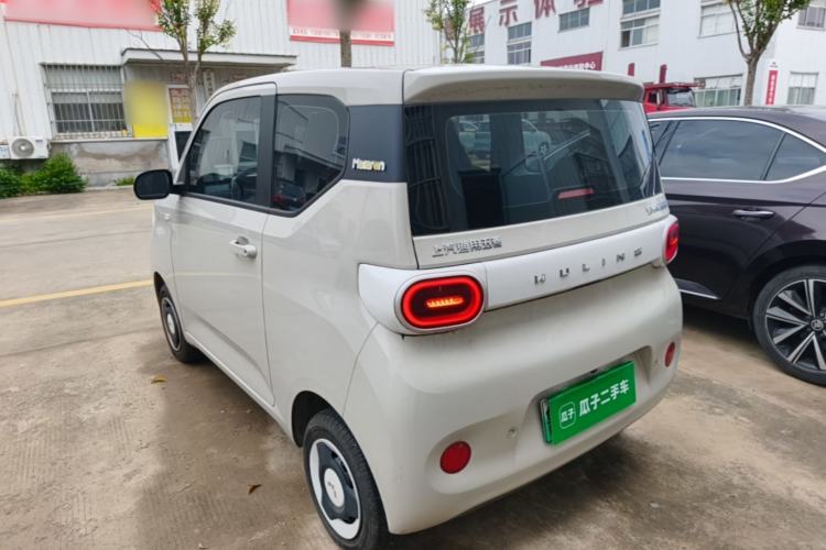 Used Wuling Hongguang MINIEV 2024 3rd Generation 215km Youth Edition Rear Left 45 Deg