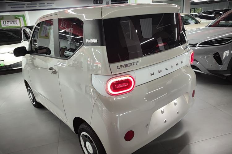 Used Wuling Hongguang MINIEV 2024 3rd Generation 215km Youth Edition Rear Left 45 Deg