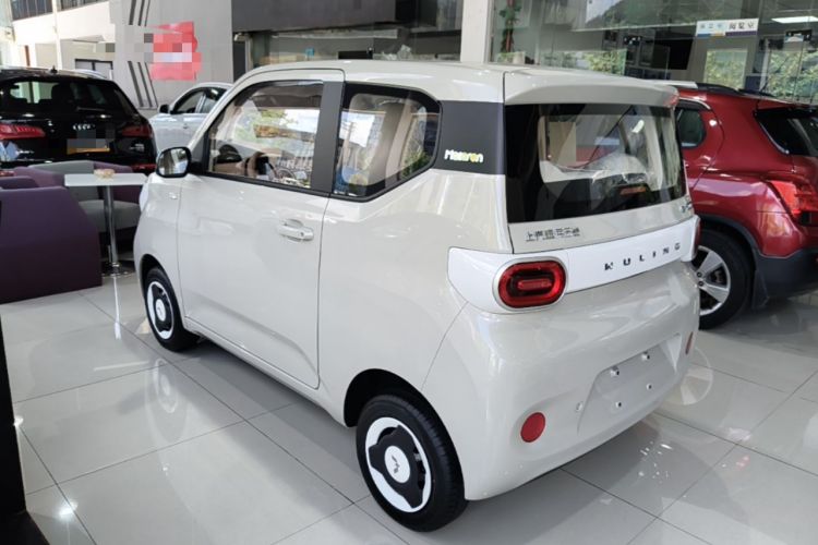 Used Wuling Hongguang MINIEV 2024 3rd Generation 215km Youth Edition Rear Left 45 Deg
