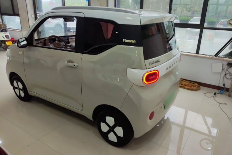 Used Wuling Hongguang MINIEV 2024 3rd Generation 215km Advanced Version Rear Left 45 Deg