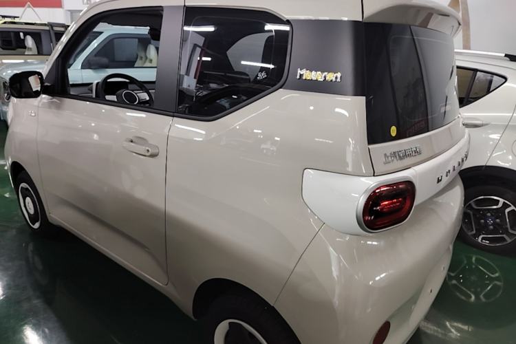 Used Wuling Hongguang MINIEV 2024 3rd Generation 215km Youth Edition Rear Left 45 Deg