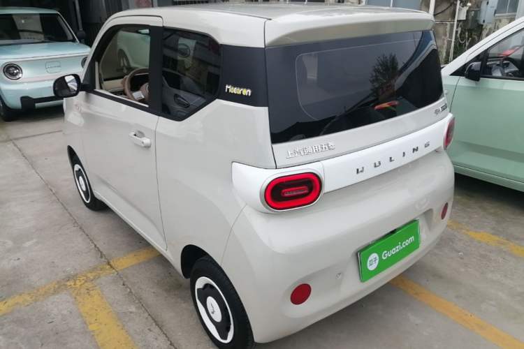 Used Wuling Hongguang MINIEV 2024 3rd Generation 215km Youth Edition Rear Left 45 Deg