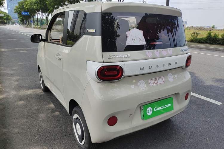 Used Wuling Hongguang MINIEV 2024 3rd Generation 215km Youth Edition Rear Left 45 Deg
