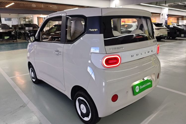 Used Wuling Hongguang MINIEV 2024 3rd Generation 215km Youth Edition Rear Left 45 Deg