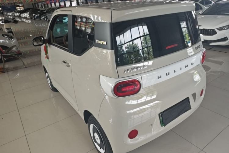 Used Wuling Hongguang MINIEV 2024 3rd Generation 215km Youth Edition Rear Left 45 Deg