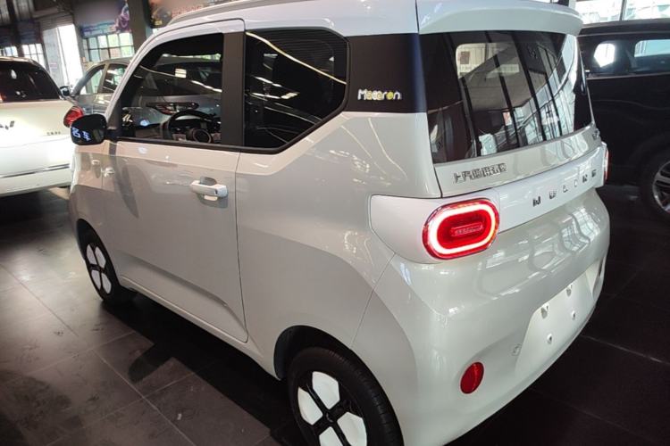 Used Wuling Hongguang MINIEV 2024 3rd Generation 215km Advanced Version Rear Left 45 Deg