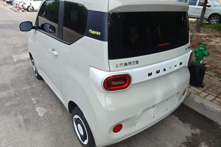 Used Wuling Hongguang MINIEV 2024 3rd Generation 215km Youth Edition Rear Left 45 Deg
