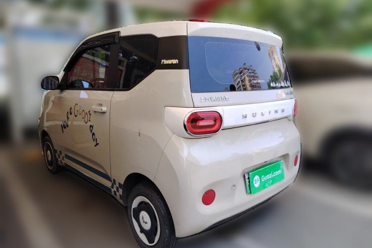 Used Wuling Hongguang MINIEV 2024 Third Generation 120 km Rear Left 45 Deg