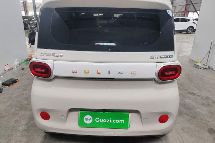 Used Wuling Hongguang MINIEV 2024 3rd Generation 215km Youth Edition Rear