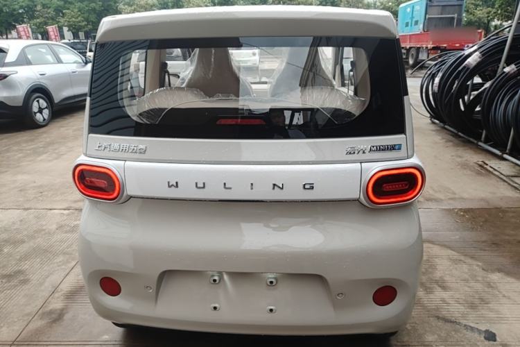 Used Wuling Hongguang MINIEV 2024 3rd Generation 215km Youth Edition Rear