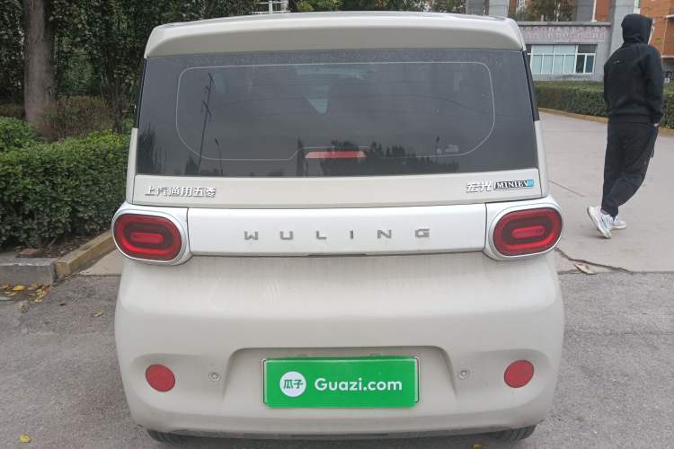 Used Wuling Hongguang MINIEV 2024 3rd Generation 215km Youth Edition Rear
