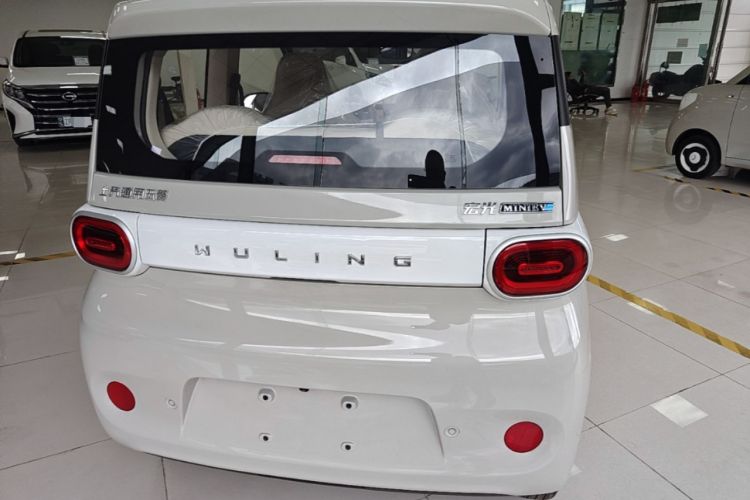 Used Wuling Hongguang MINIEV 2024 3rd Generation 215km Youth Edition Rear