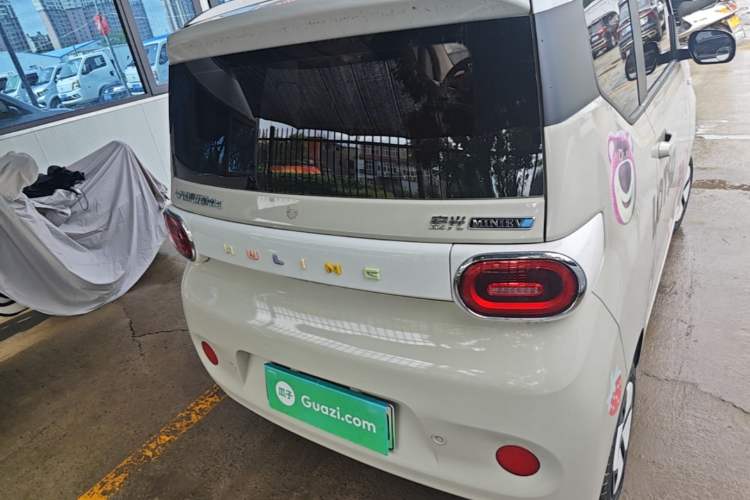 Used Wuling Hongguang MINIEV 2024 3rd Generation 215km Advanced Version Rear