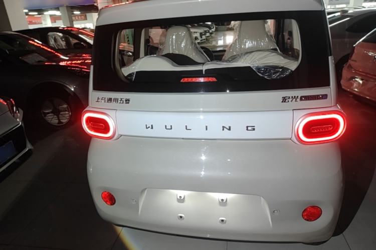 Used Wuling Hongguang MINIEV 2024 3rd Generation 215km Youth Edition Rear